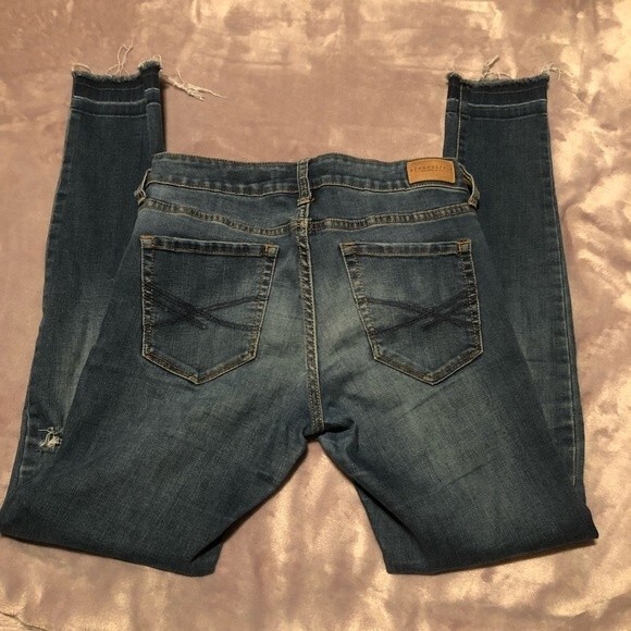 Aeropostale jegging med wash size 2 frayed skinny - Picture 6 of 7